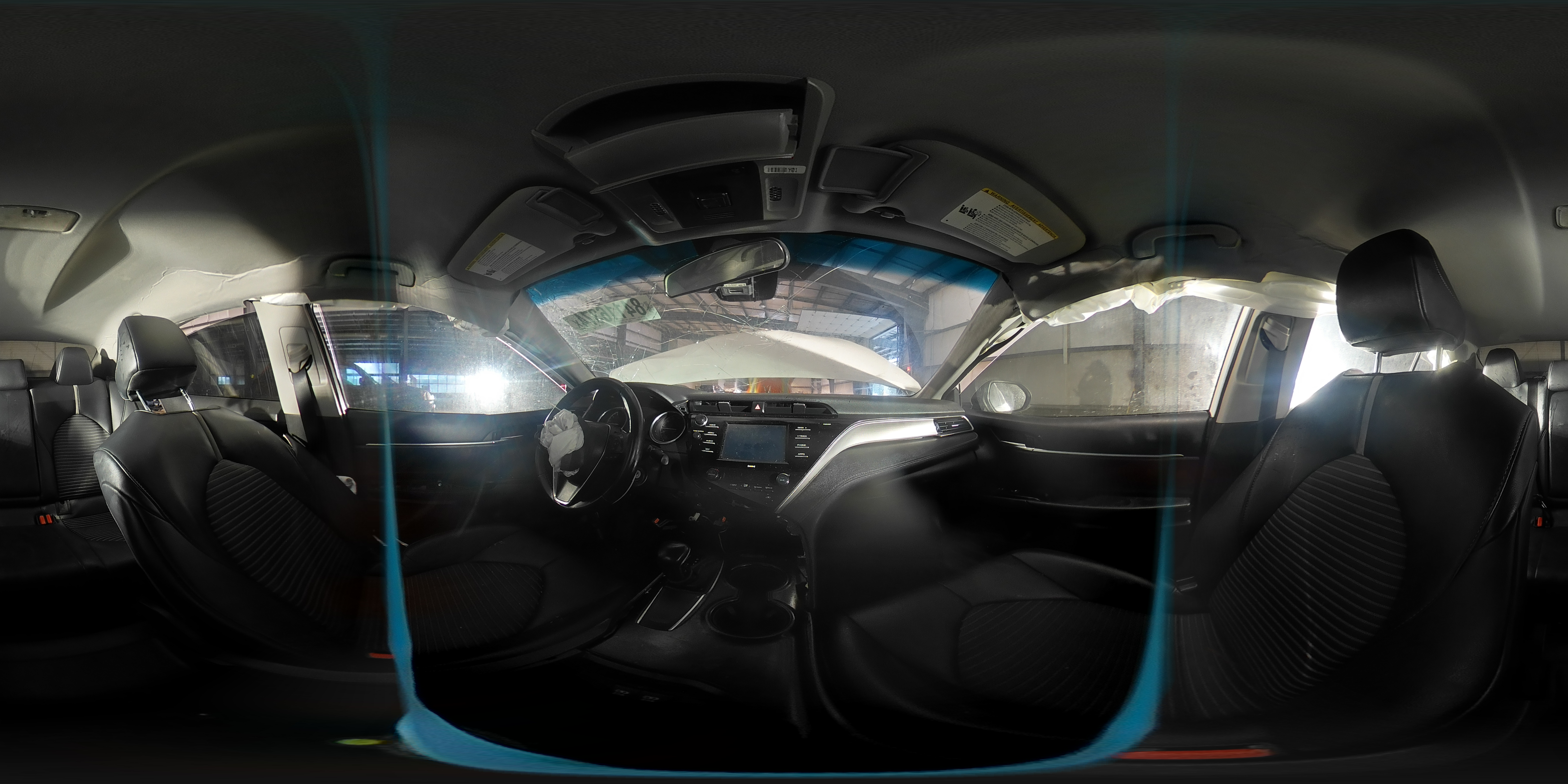 2020 Toyota Camry - Image 13