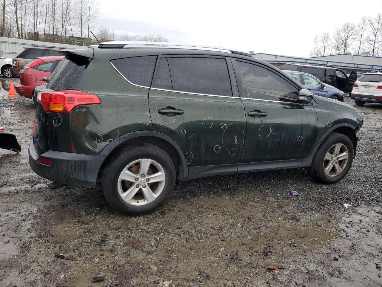 VIN 2T3RFREV1DW121765 2013 TOYOTA RAV4 no.3