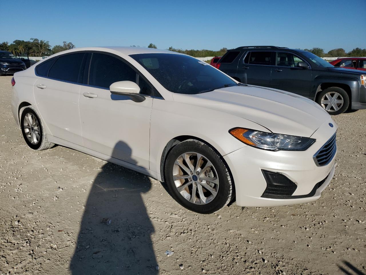 VIN 3FA6P0HD3LR180310 2020 FORD FUSION no.4