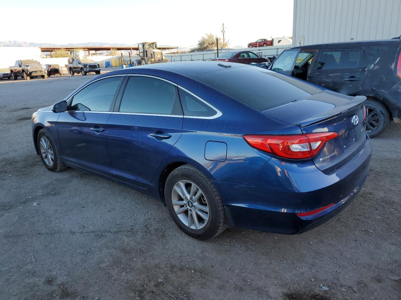 VIN 5NPE24AF6FH195270 2015 HYUNDAI SONATA no.2