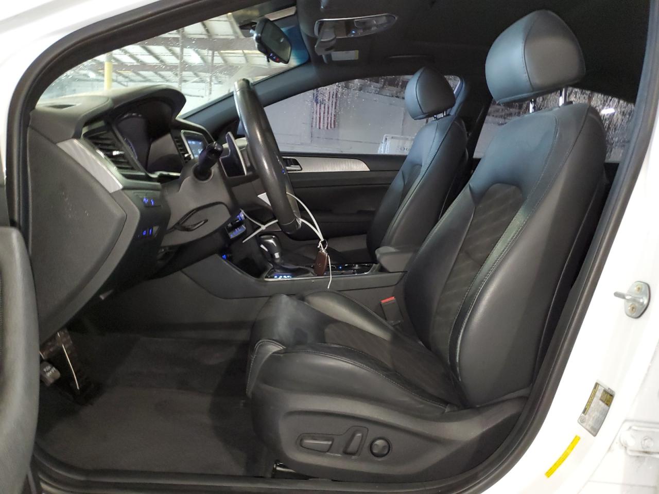 2018 Hyundai Sonata - Image 7