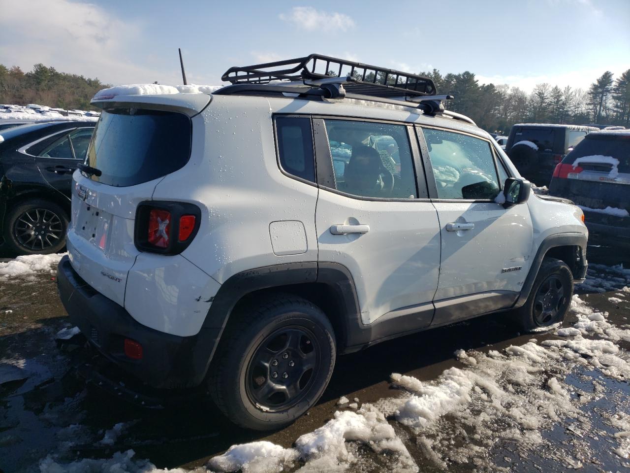 VIN ZACNJBAB0KPK89261 2019 JEEP RENEGADE no.3