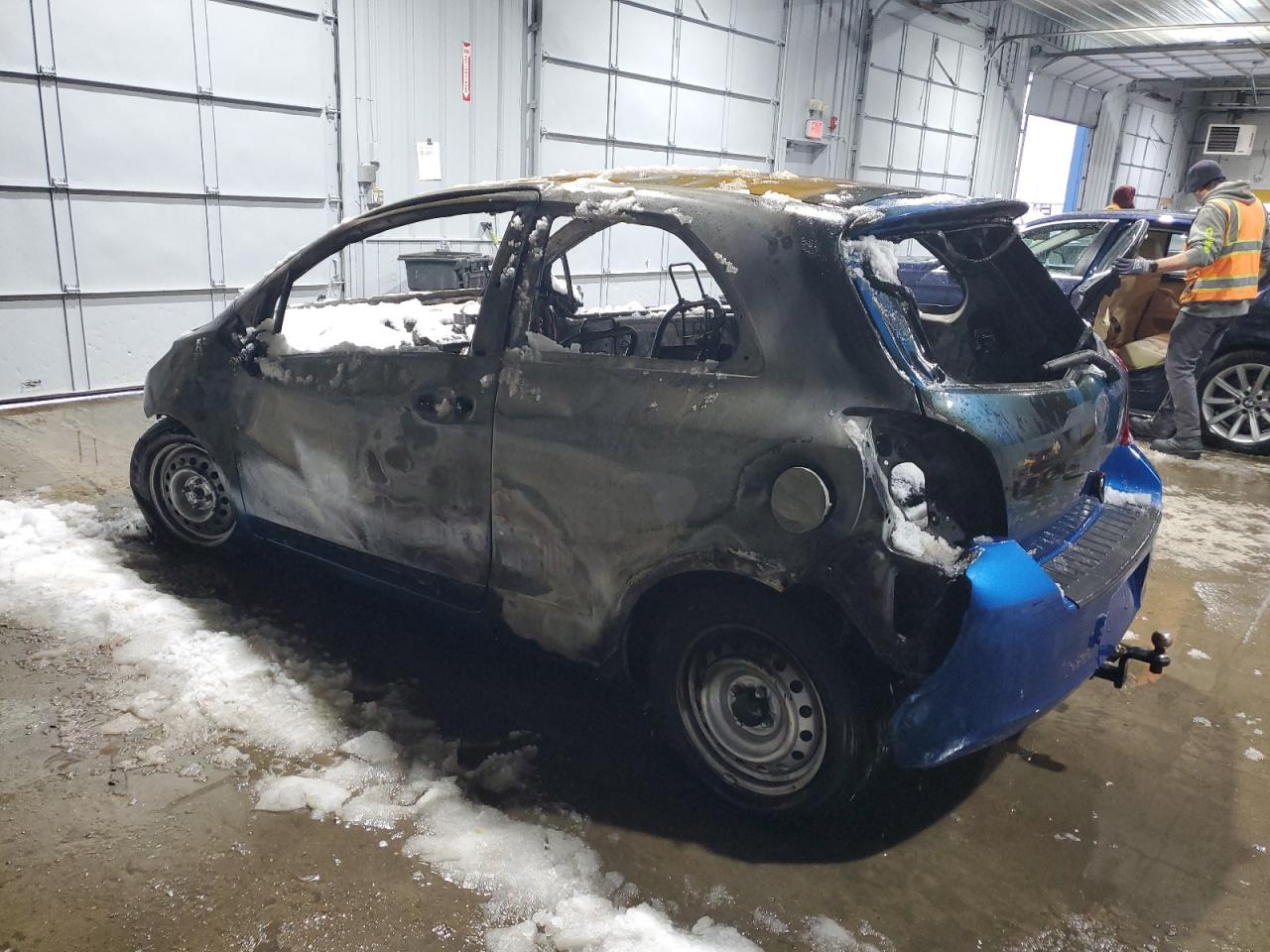 2008 Toyota Yaris - Image 2