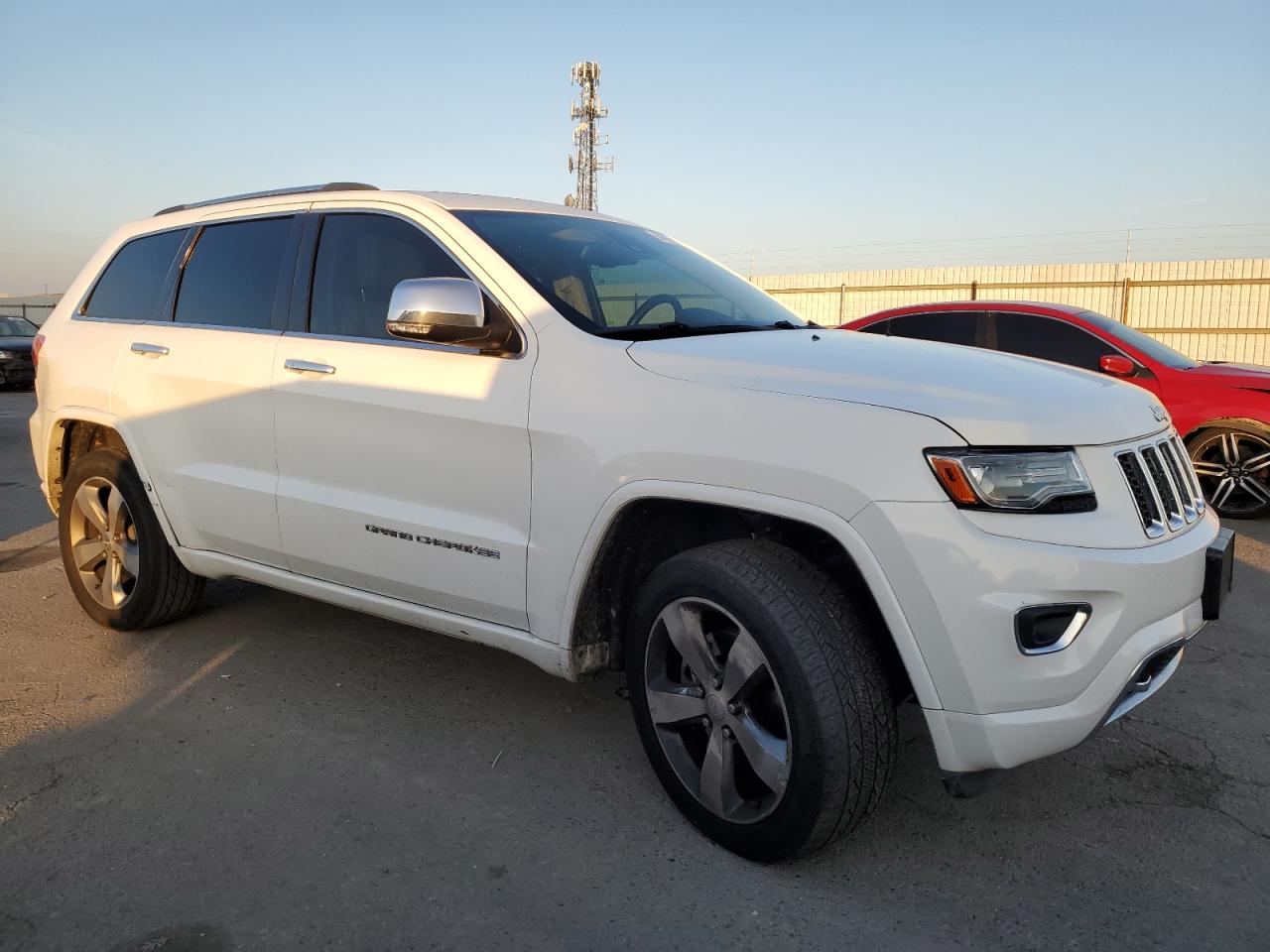 2014 Jeep Grand Cherokee - Image 4