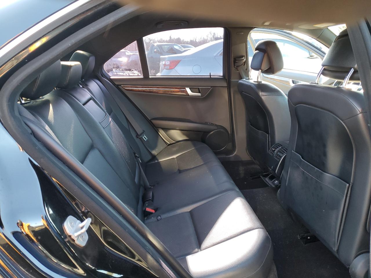 2013 Mercedes-Benz C 300 4Matic VIN: WDDGF8AB2DR263903 Lot: 84560024