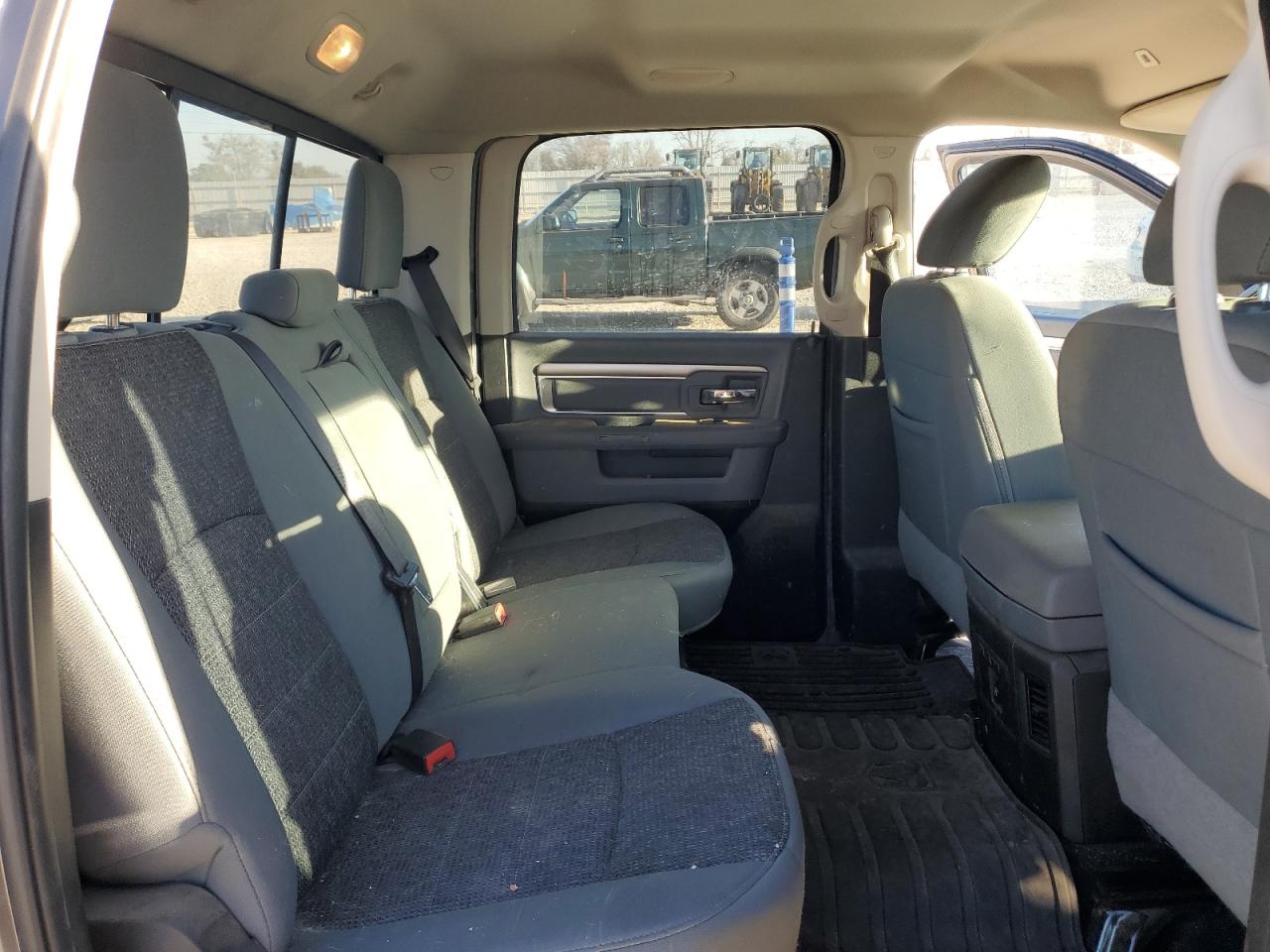 2018 RAM 1500 - Image 10