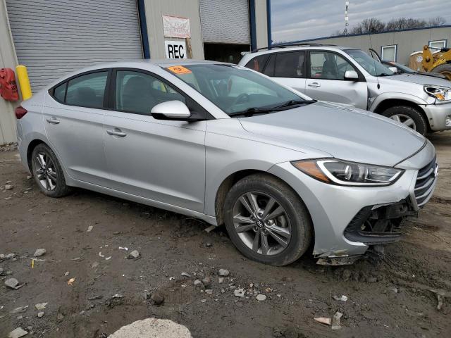  HYUNDAI ELANTRA 2017 Silver