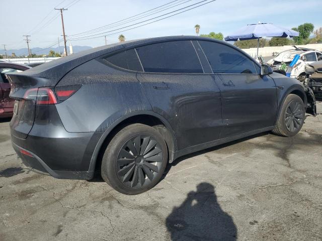  TESLA MODEL Y 2024 Серый