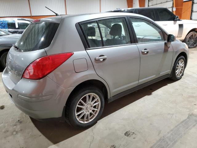 Хэтчбеки NISSAN VERSA 2012 Серый