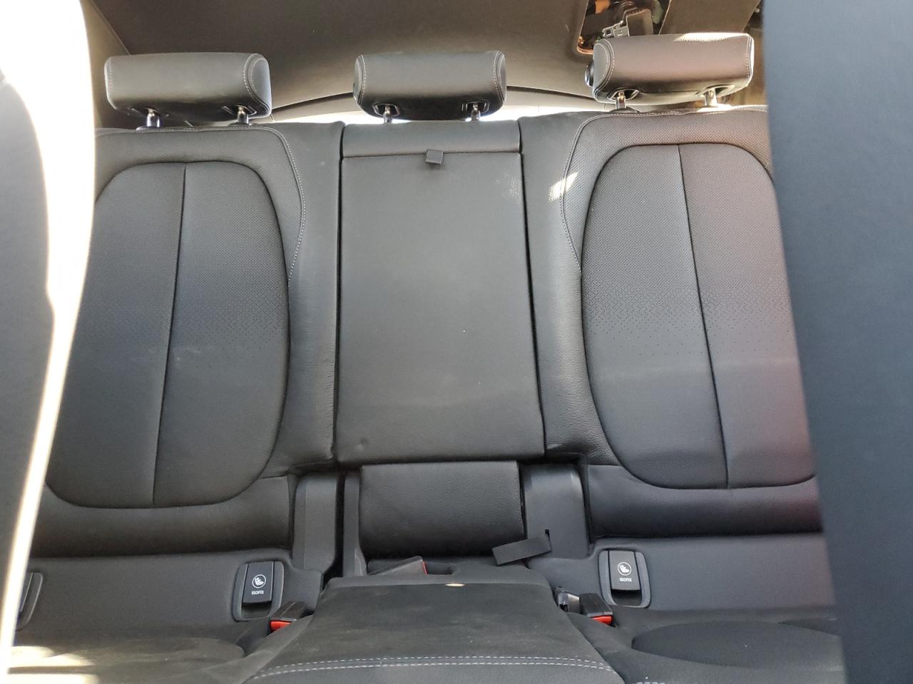 2018 BMW X1 - Image 10
