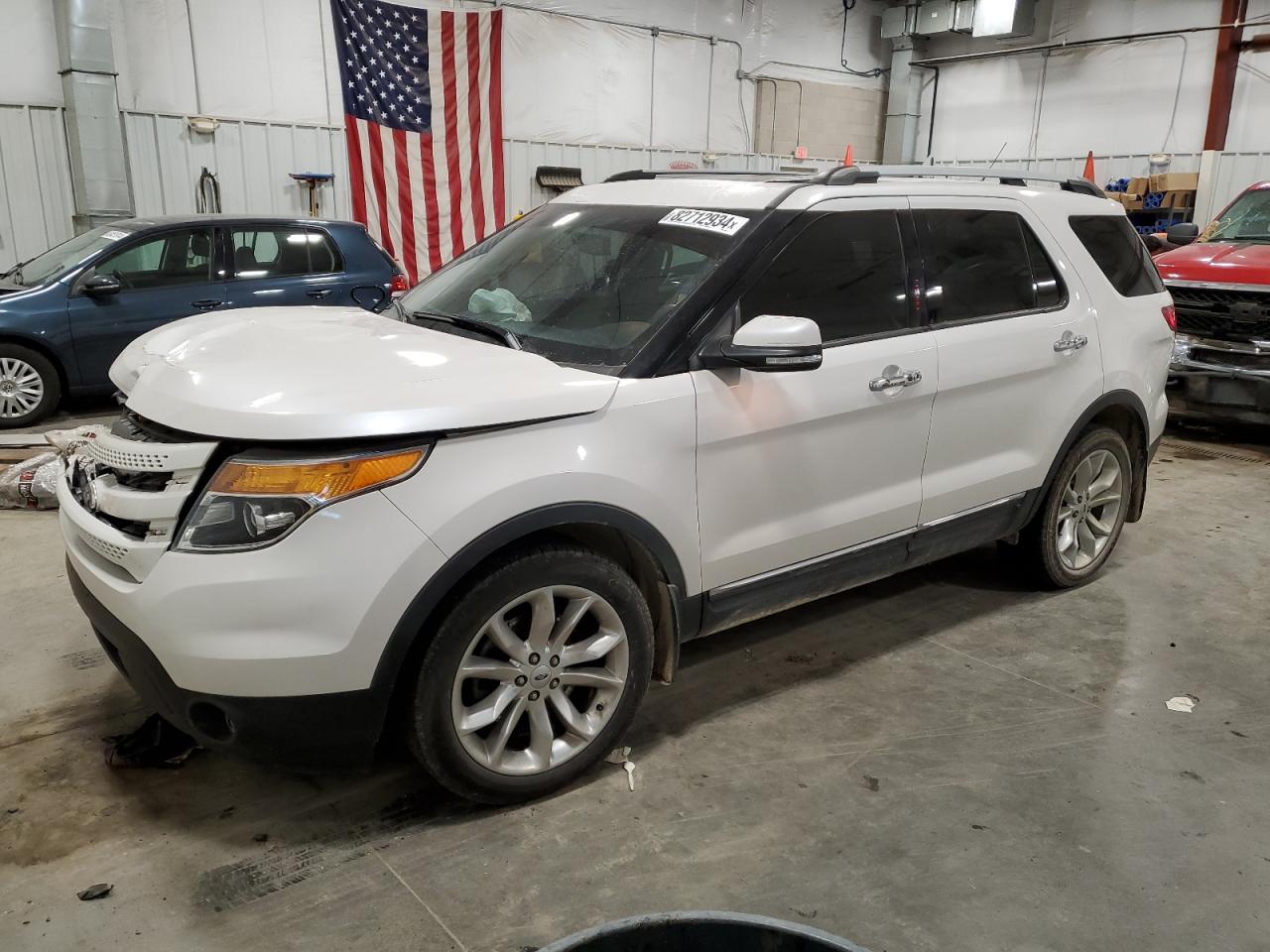 2015 Ford Explorer - Image 1