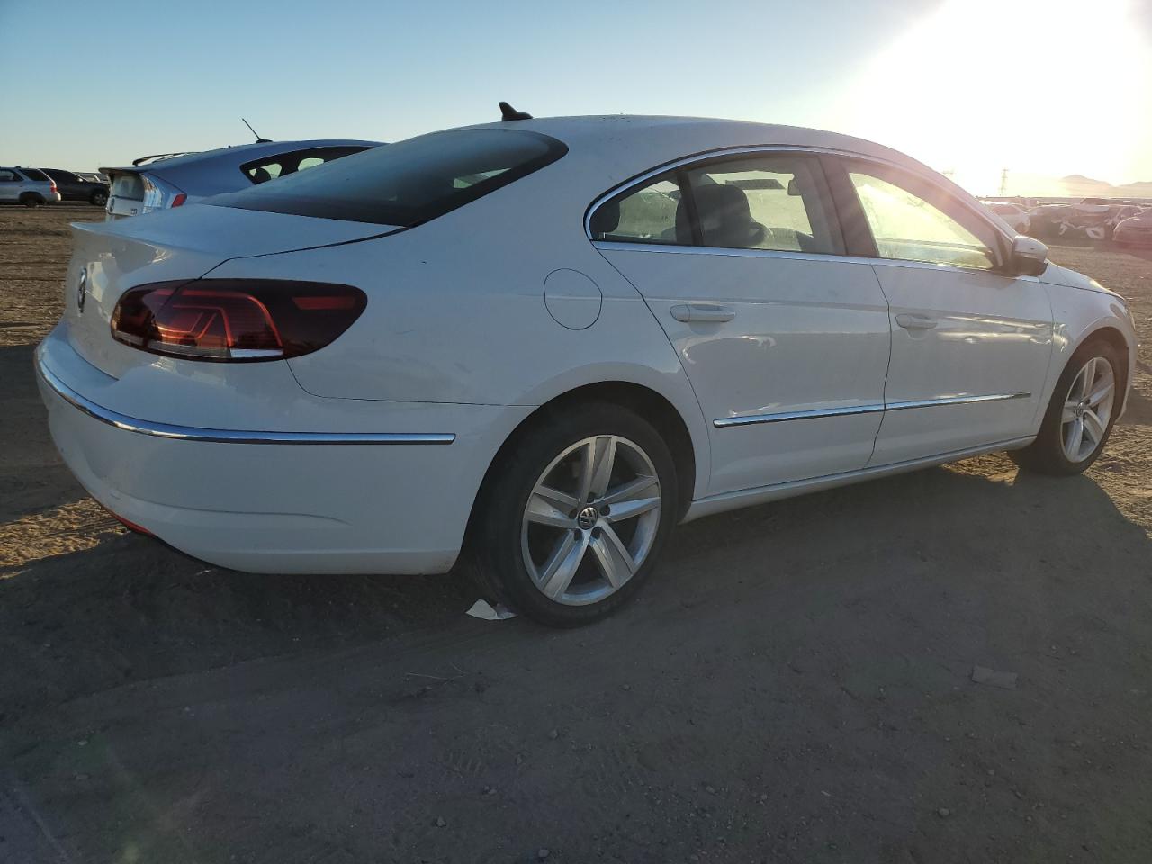 VIN WVWBP7AN7DE562588 2013 VOLKSWAGEN CC no.3