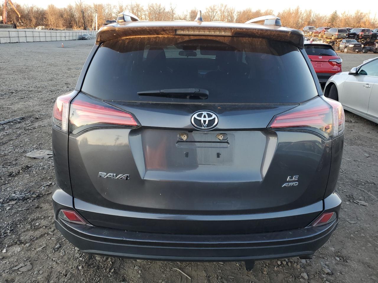 VIN 2T3BFREV6HW550892 2017 TOYOTA RAV4 no.6