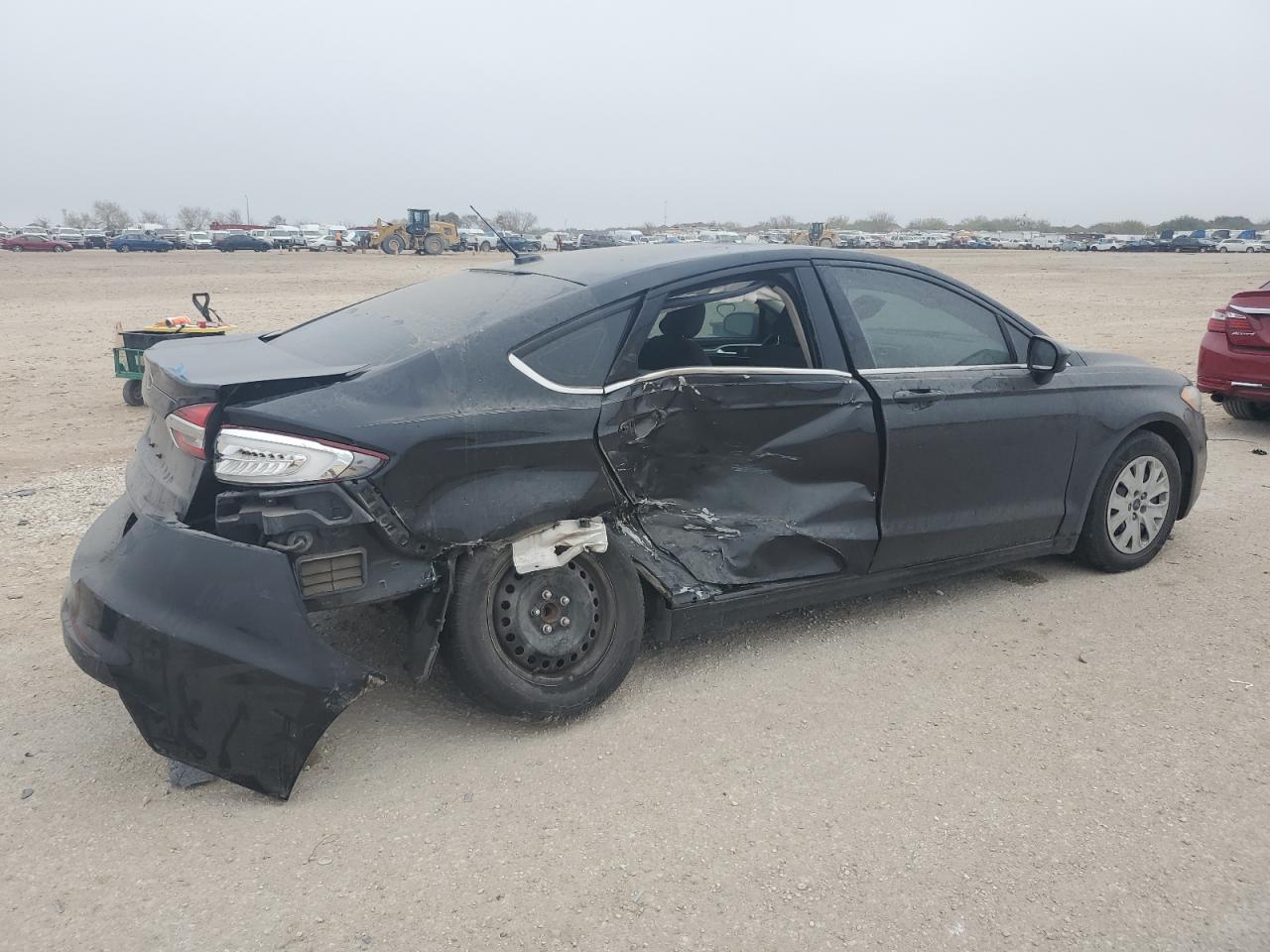 2019 Ford Fusion - Image 3