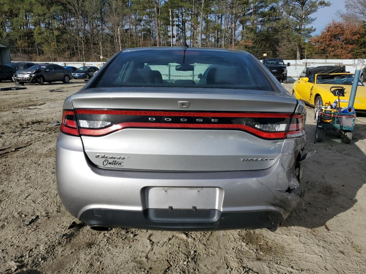 2015 Dodge Dart - Image 6
