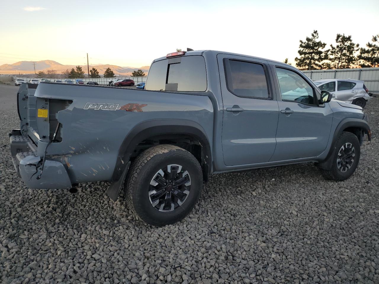 2024 Nissan Navara (Frontier) - Image 3