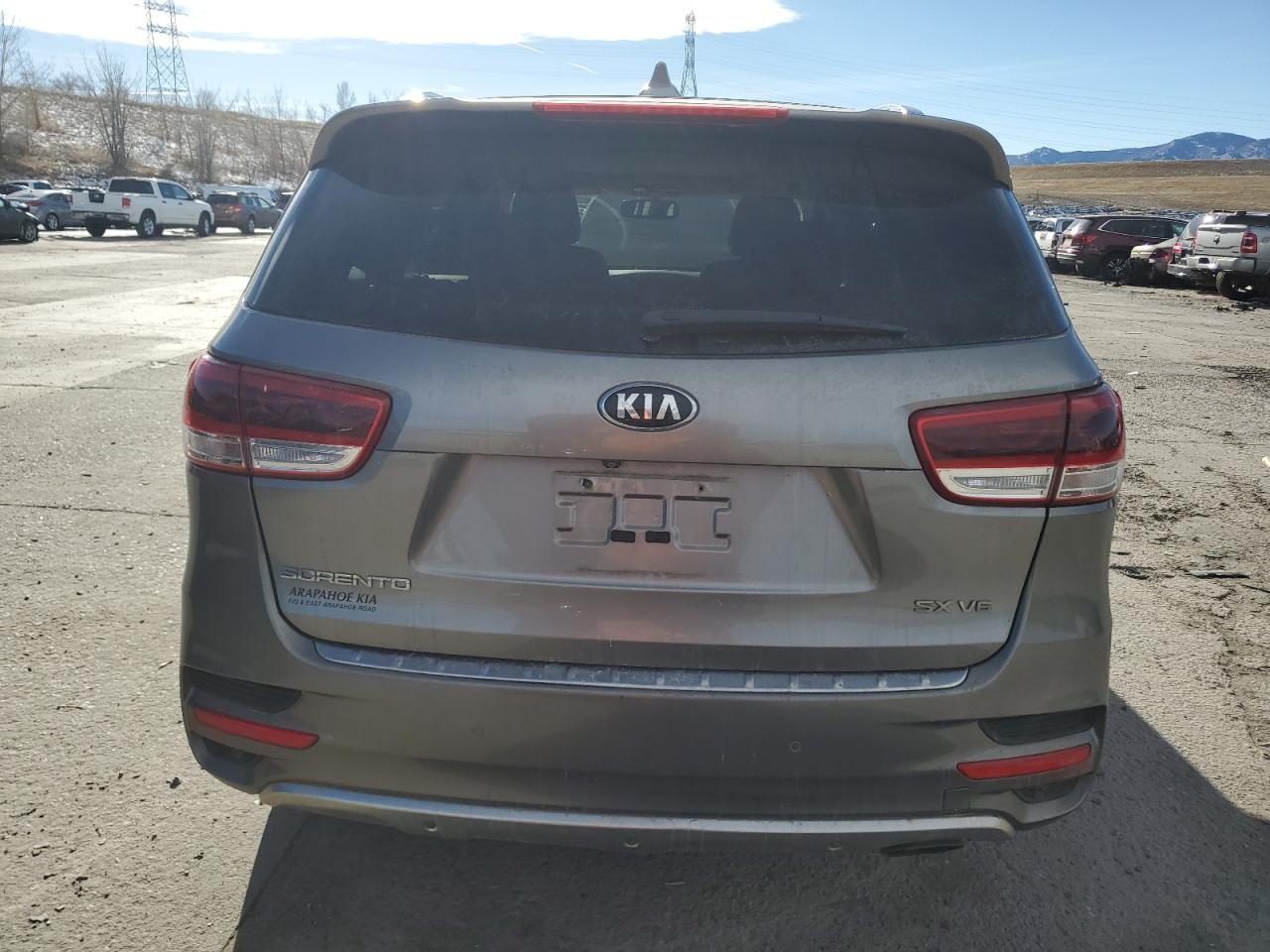 VIN 5XYPKDA55GG083696 2016 KIA SORENTO no.6