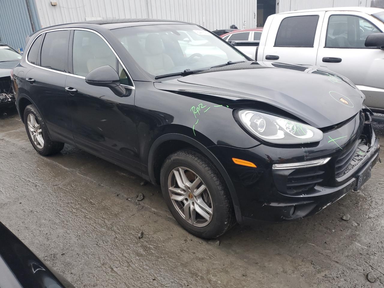 2018 Porsche Cayenne - Image 4