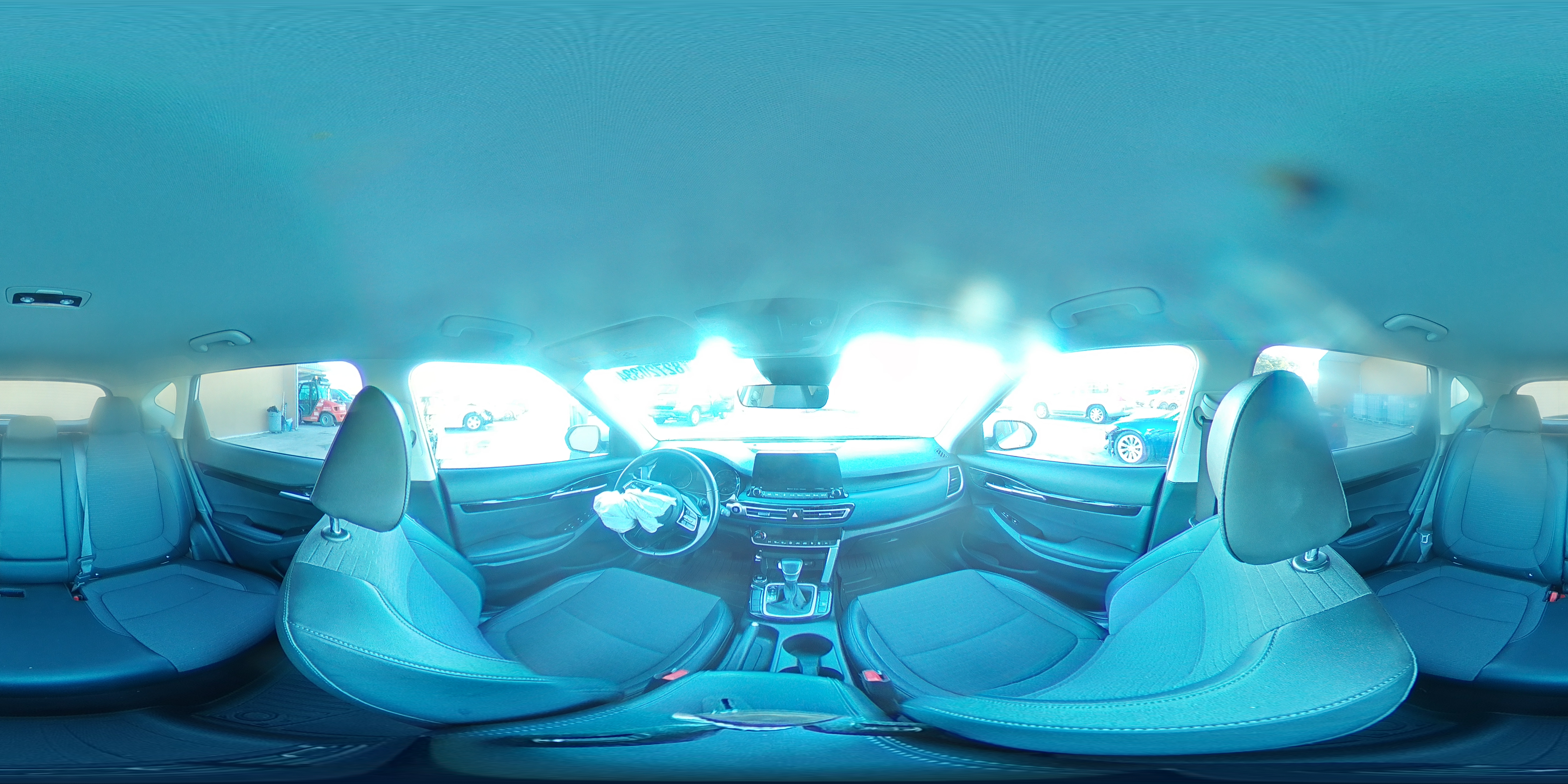 2023 Kia Seltos - Image 13