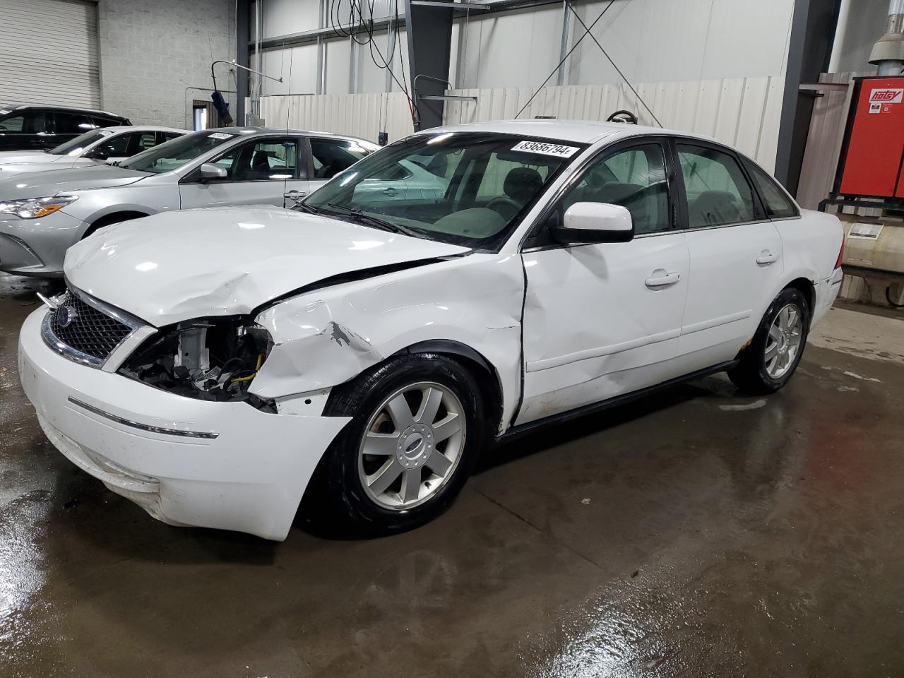 2005 Ford Five Hundred Se zu verkaufen in Ham Lake, MN - All Over