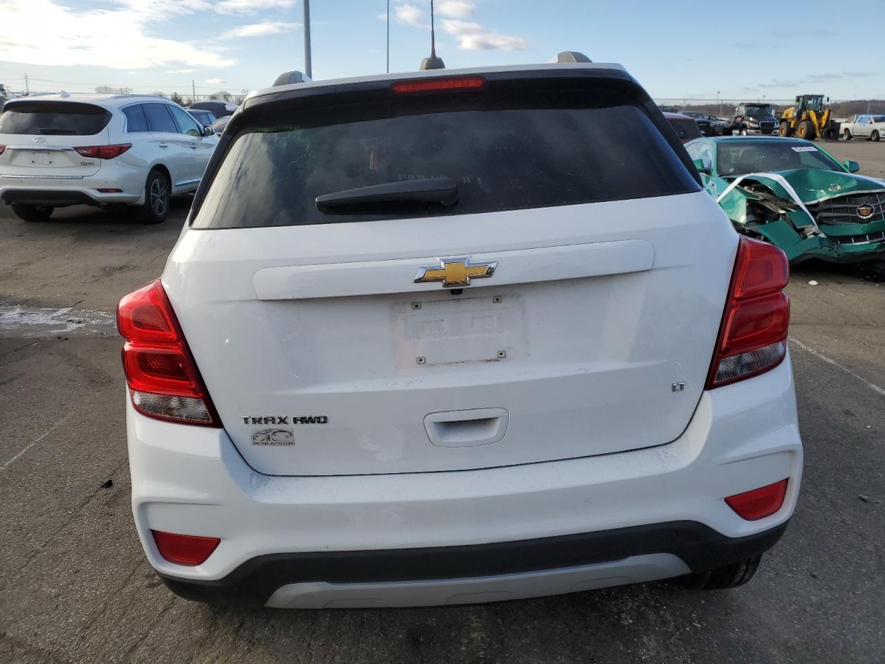 VIN KL7CJPSB3LB313339 2020 CHEVROLET TRAX no.6