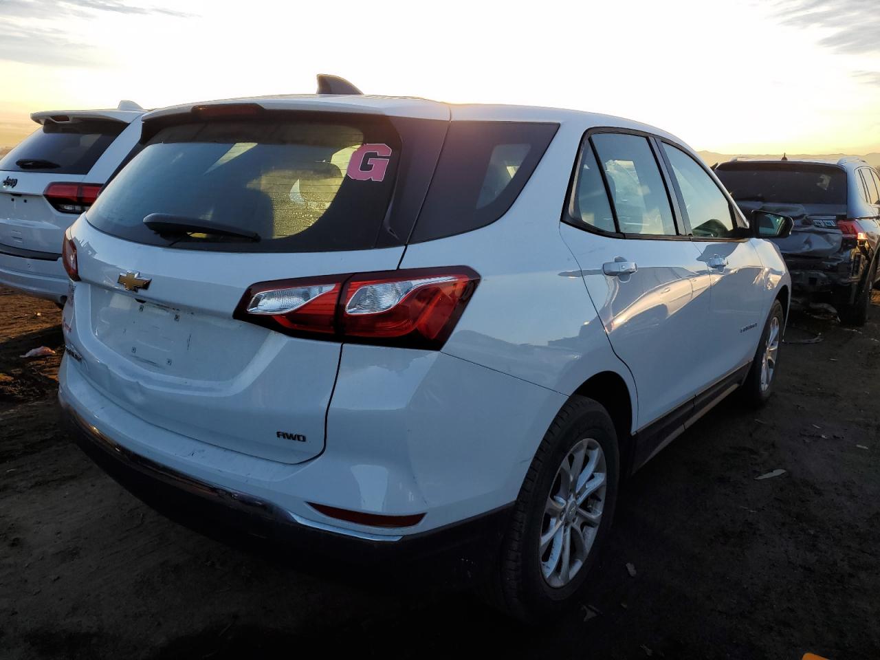 2018 Chevrolet Equinox - Image 3