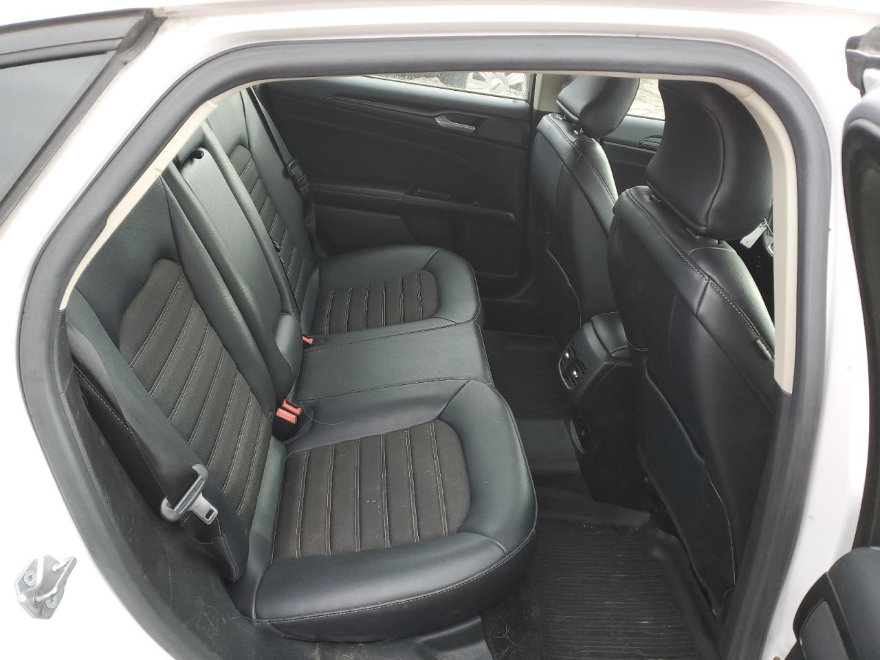 2018 Ford Fusion - Image 10
