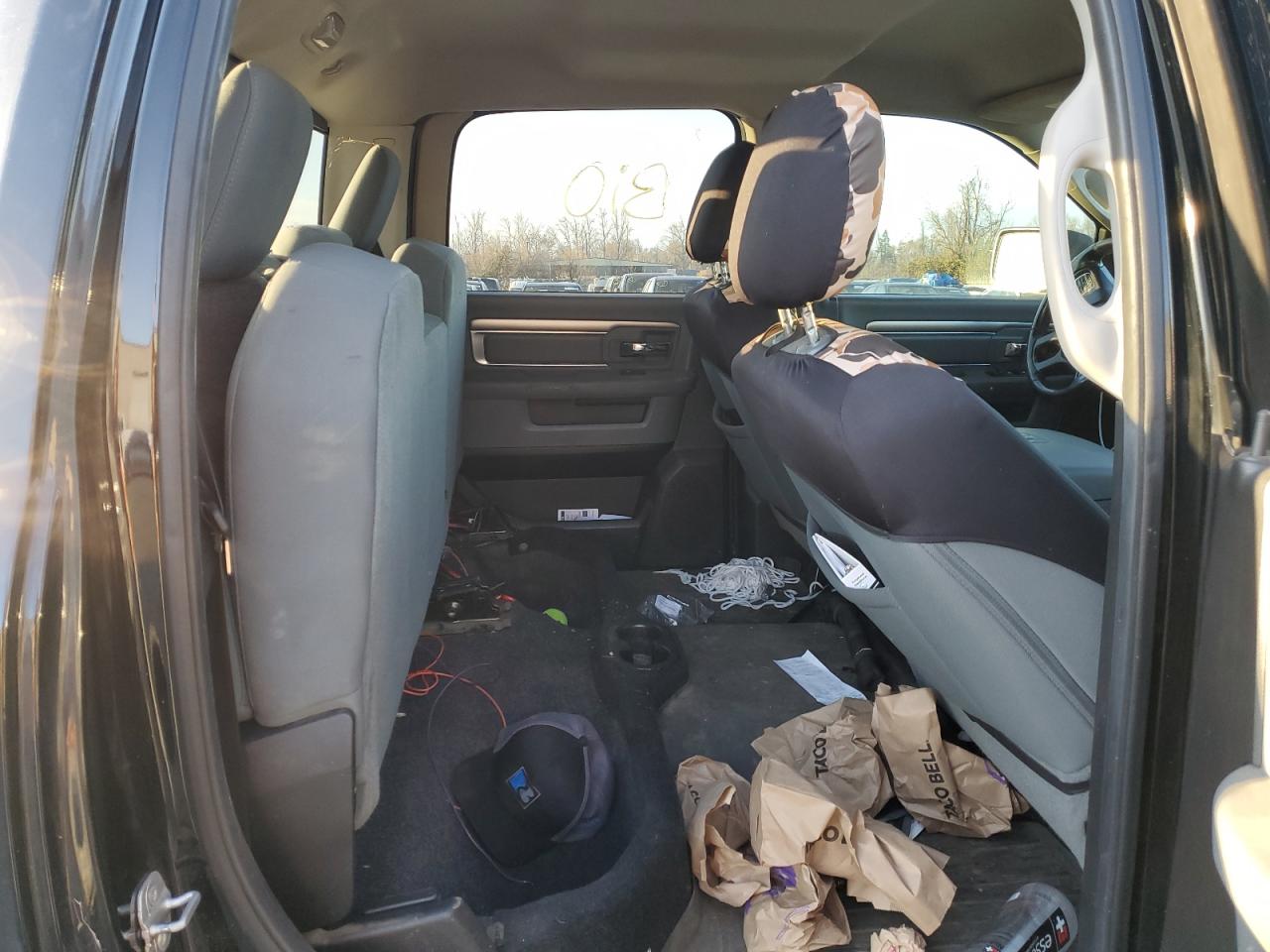 2014 RAM 1500 - Image 10