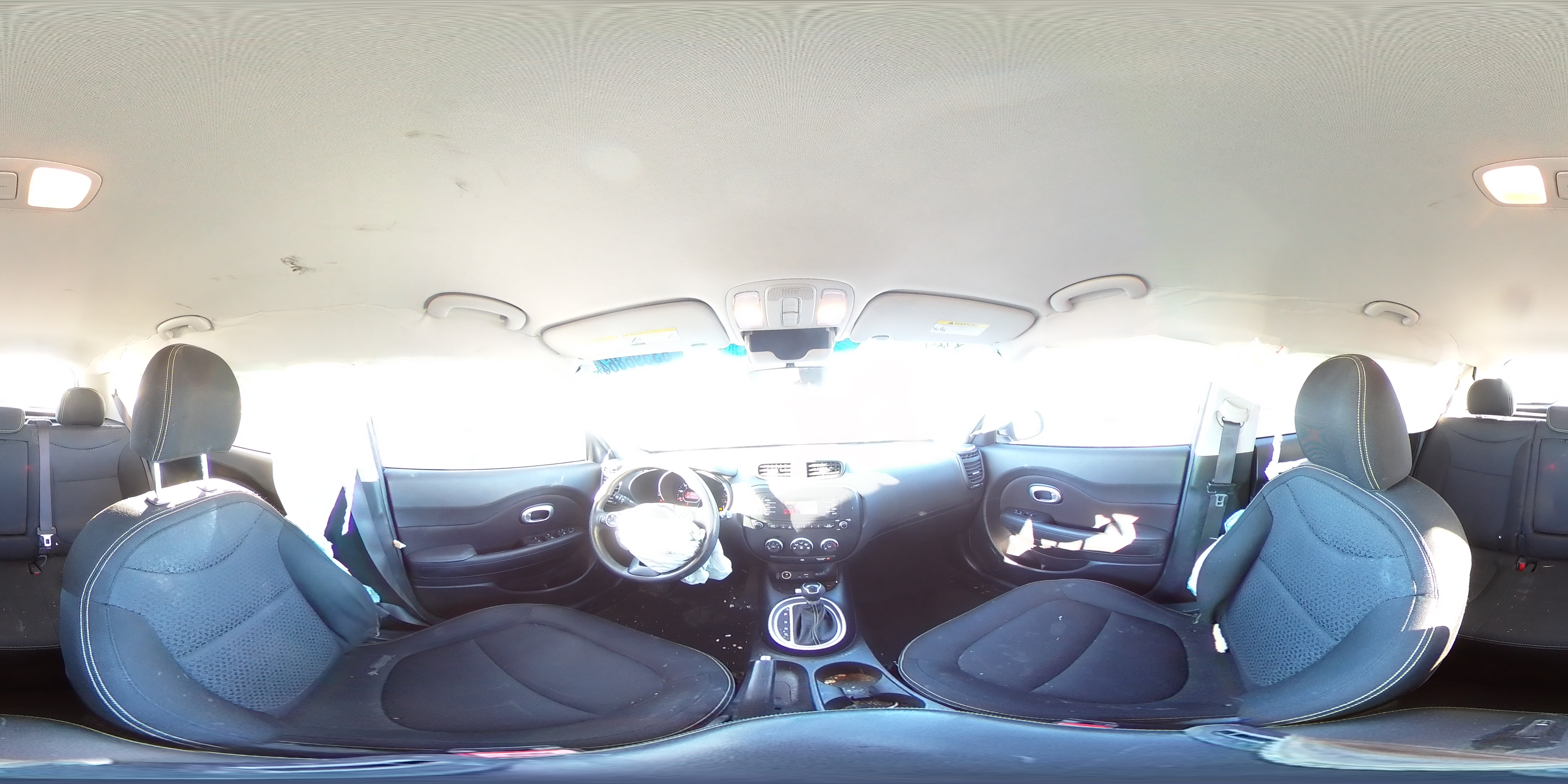 2015 Kia Soul - Image 12