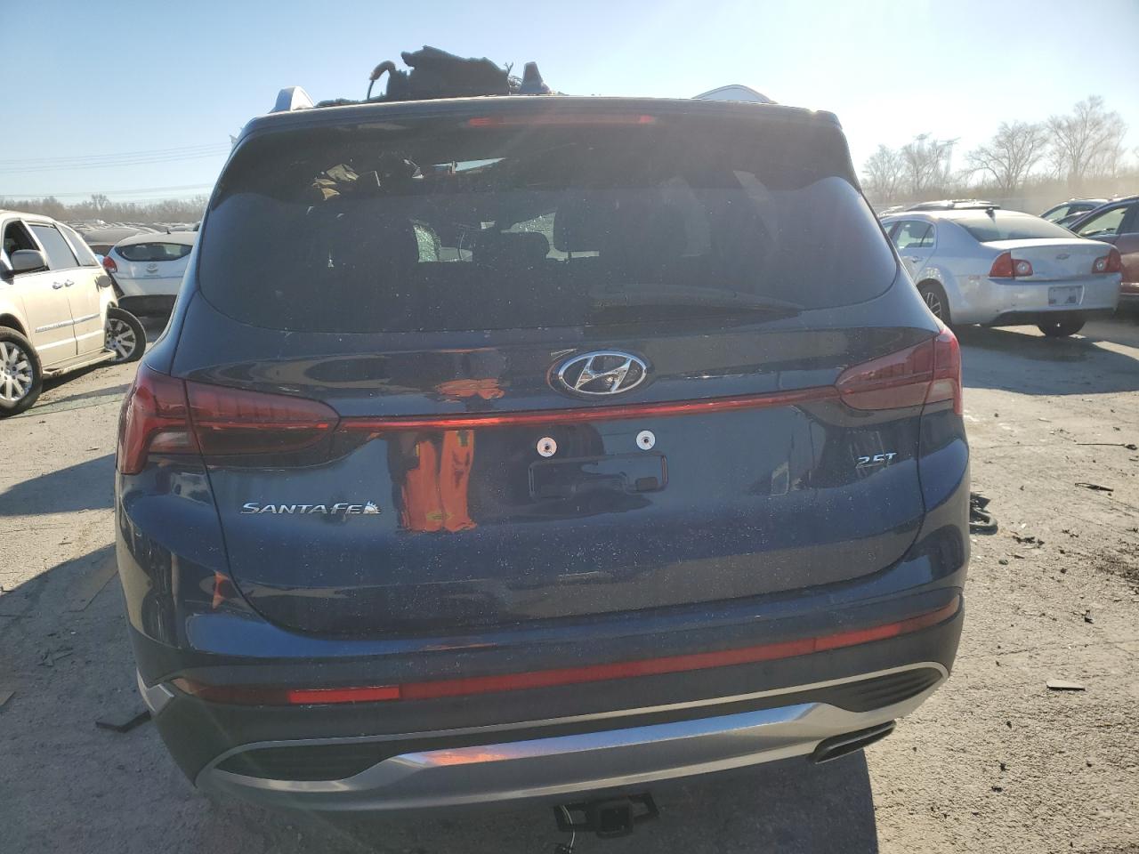 2023 Hyundai Santa Fe - Image 6
