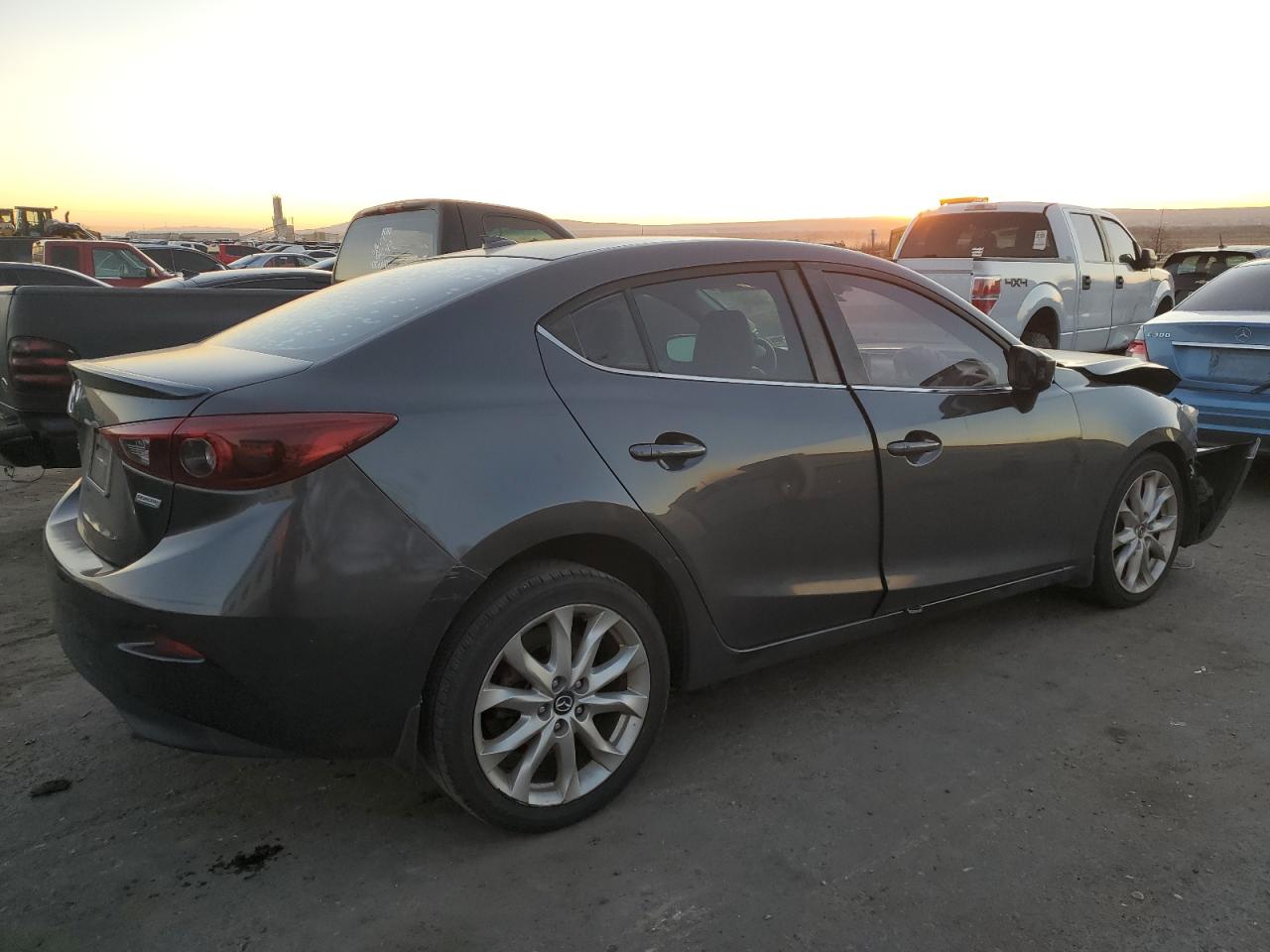 2014 Mazda 3 - Image 3