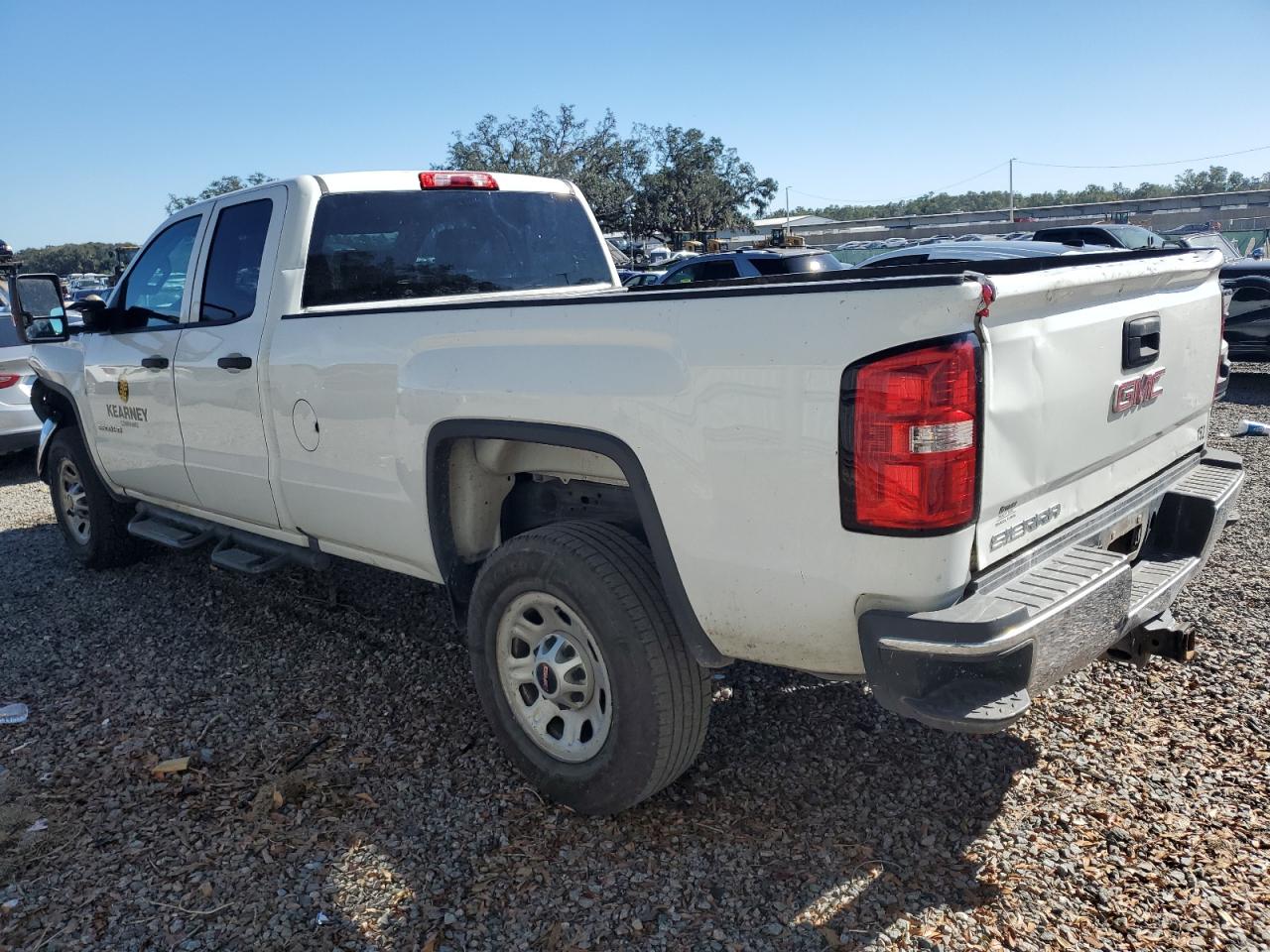 VIN 2GT22NEG9K1145650 2019 GMC SIERRA no.2