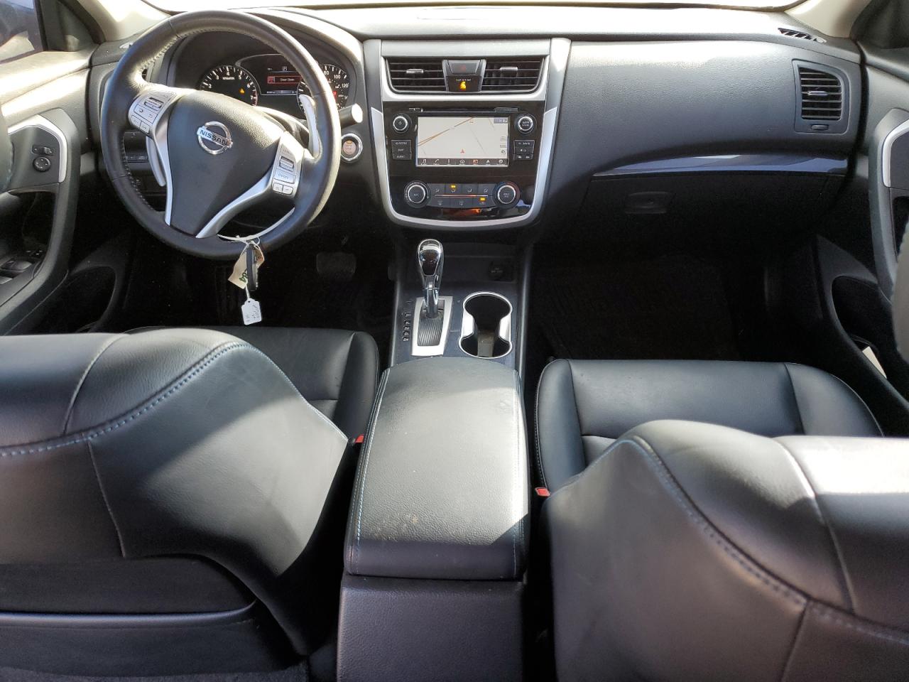 2018 Nissan Altima - Image 8