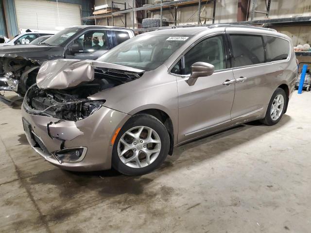  CHRYSLER PACIFICA 2017 tan