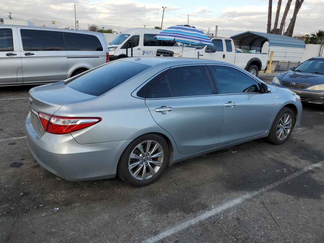 VIN 4T1BD1FK9FU146938 2015 TOYOTA CAMRY no.3