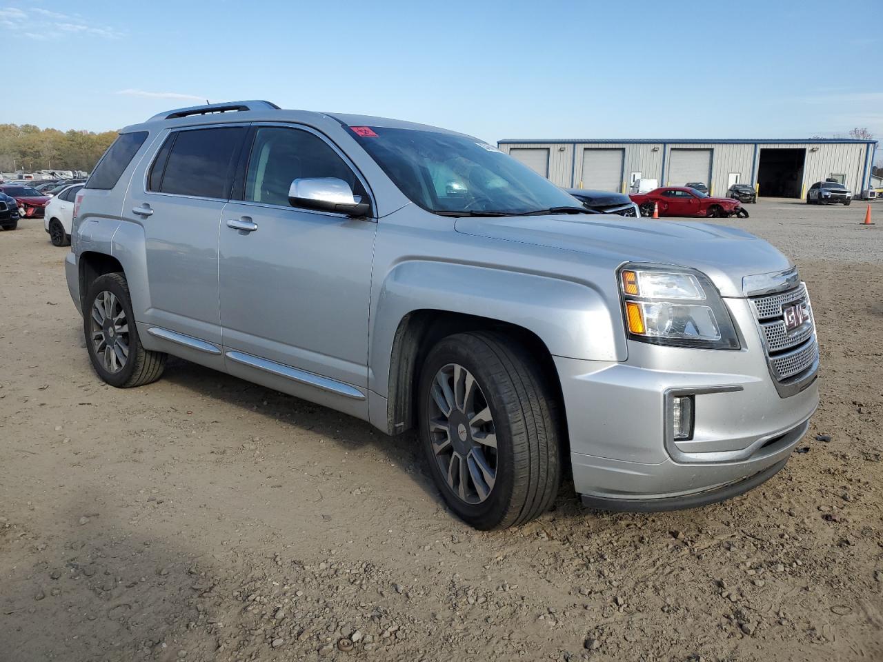 2017 GMC Terrain - Image 4
