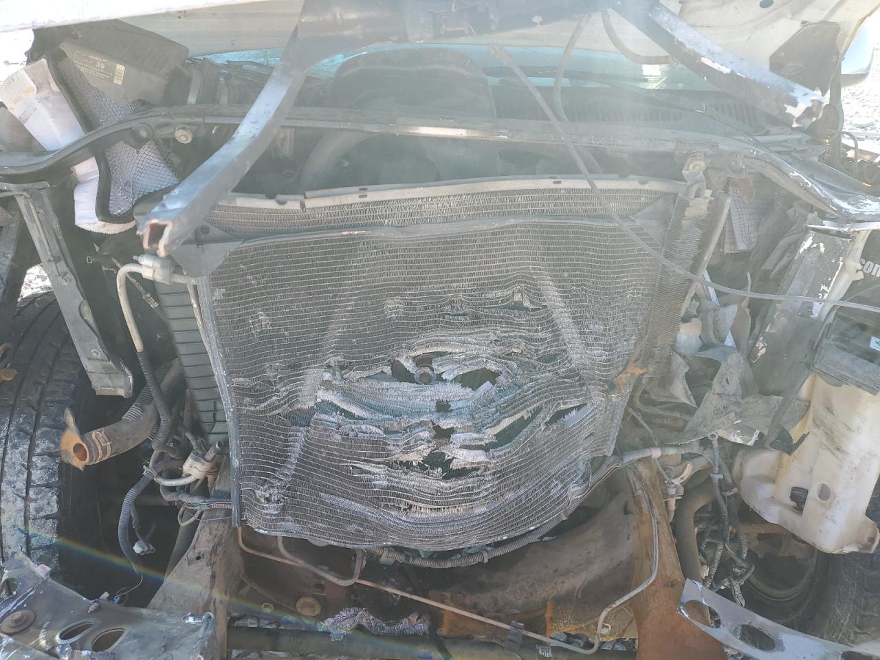 2002 Chevrolet Silverado C1500 VIN: 2GCEC19V5Y1247791 Lot: 85632694