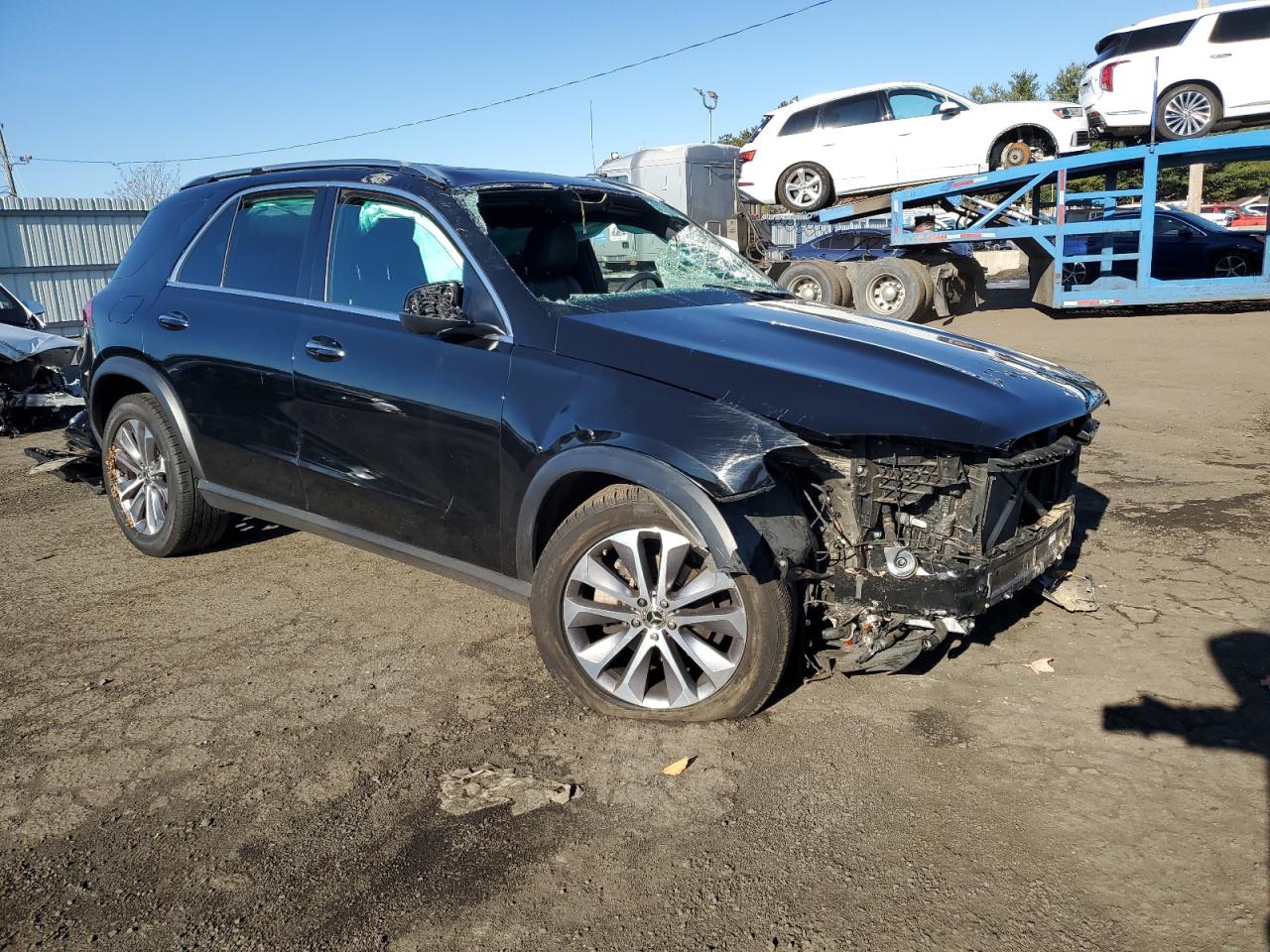2022 Mercedes-Benz GLE - Image 4