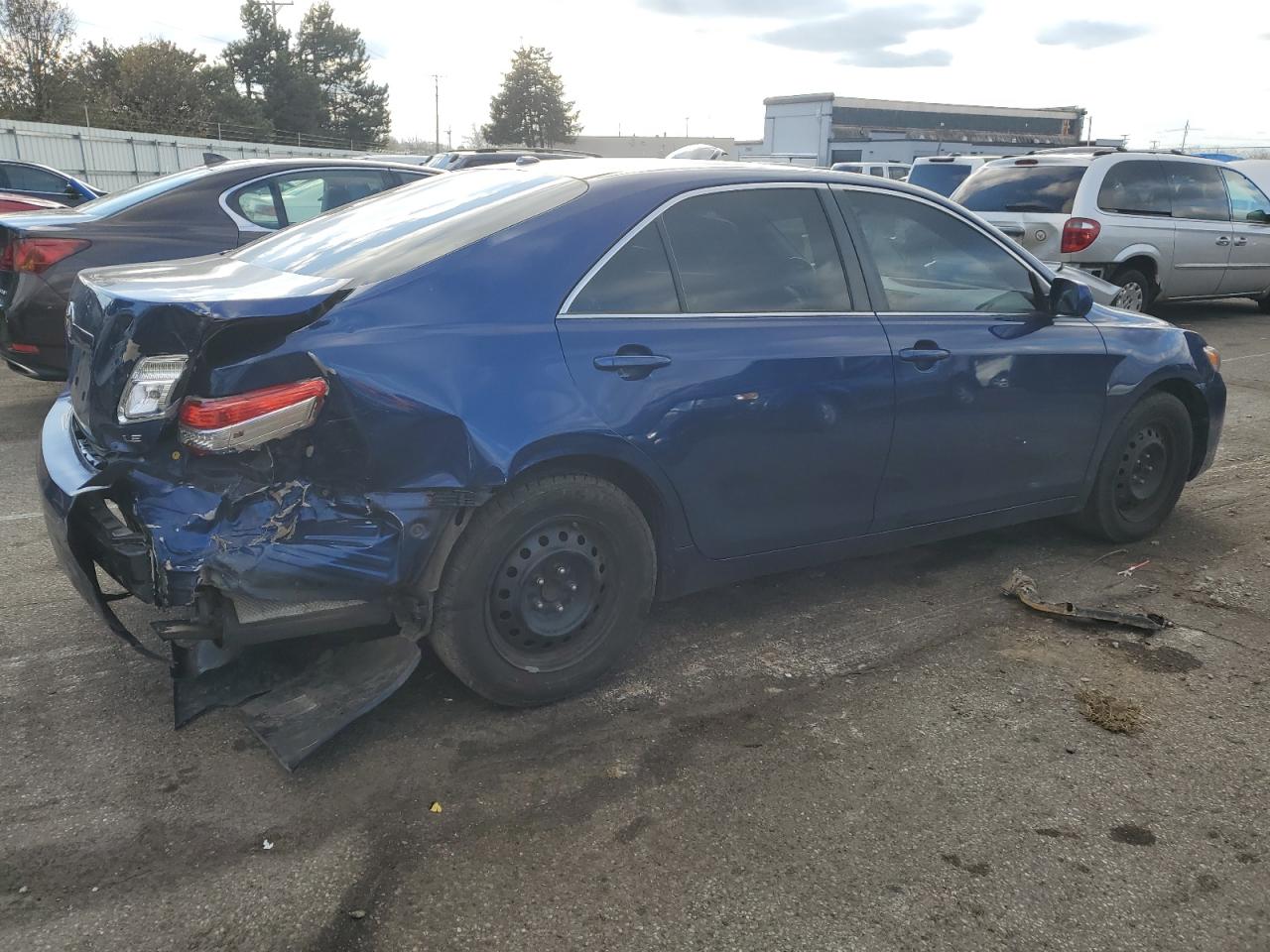 2011 Toyota Camry - Image 3