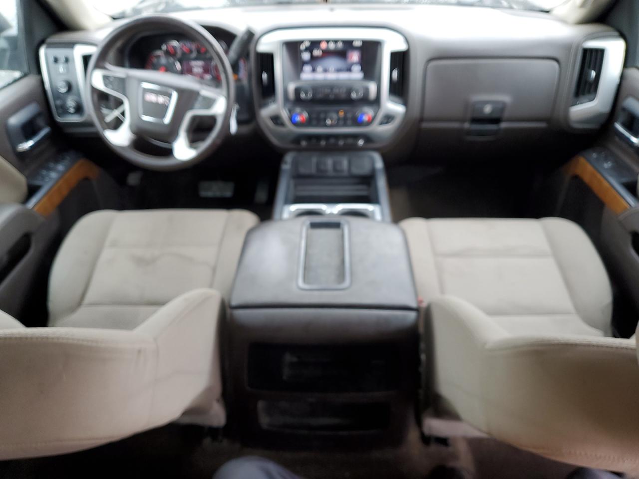 2015 GMC Sierra - Image 8