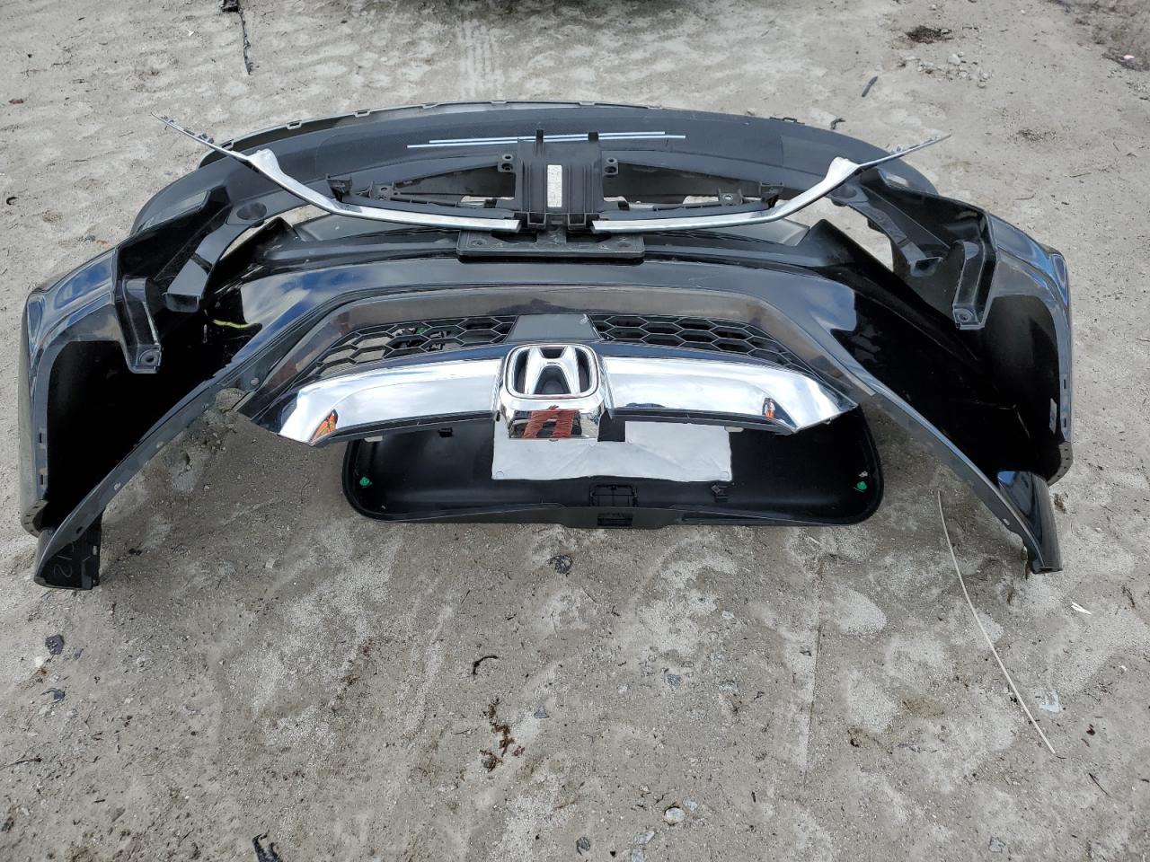 2019 Honda CR-V - Image 13