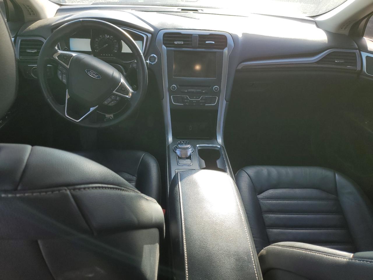 2017 Ford Fusion - Image 8