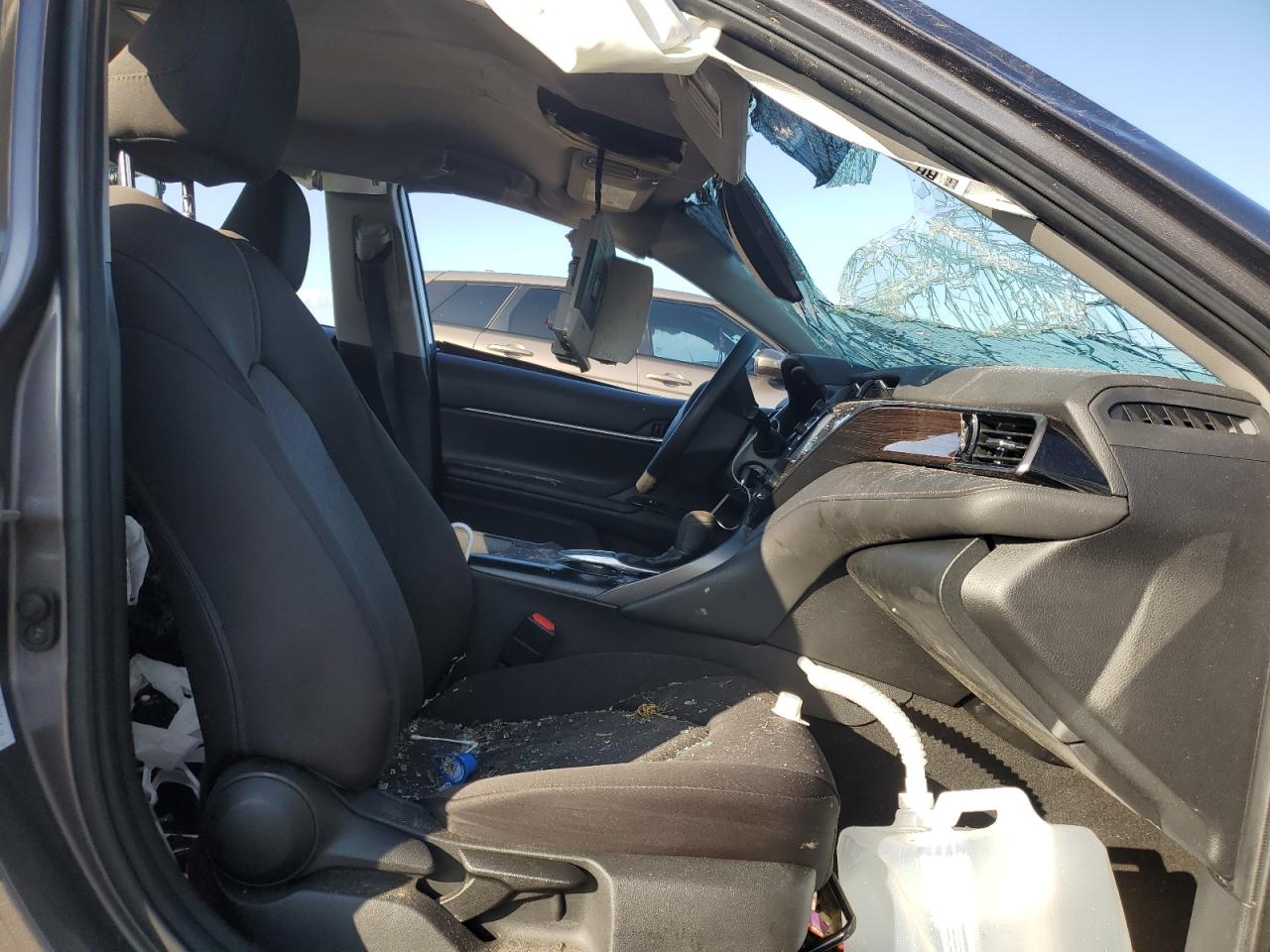 2019 Toyota Camry - Image 7