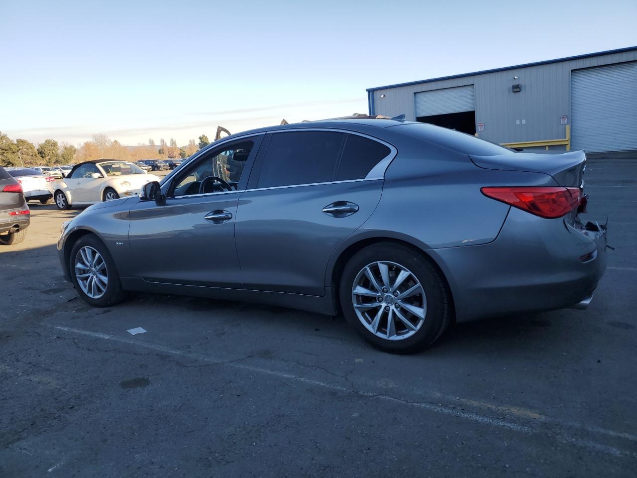 VIN JN1CV7APXHM641361 2017 INFINITI Q50 no.2