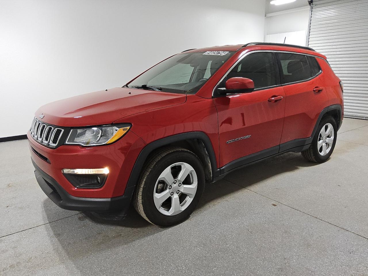 VIN 3C4NJCBB7LT230726 2020 JEEP COMPASS no.1