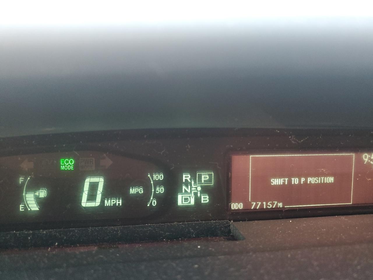 2014 Toyota Prius - Image 9