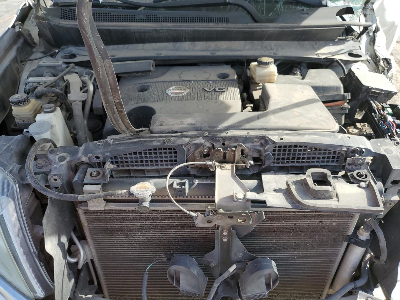2013 Nissan Pathfinder - Image 13