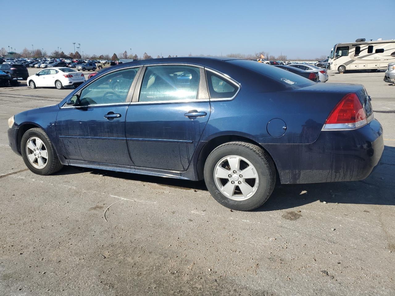 2010 Chevrolet Impala - Image 2