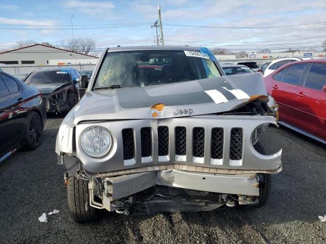  JEEP PATRIOT 2016 Серебристый