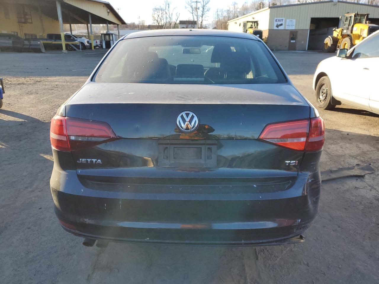 2018 Volkswagen Jetta - Image 6